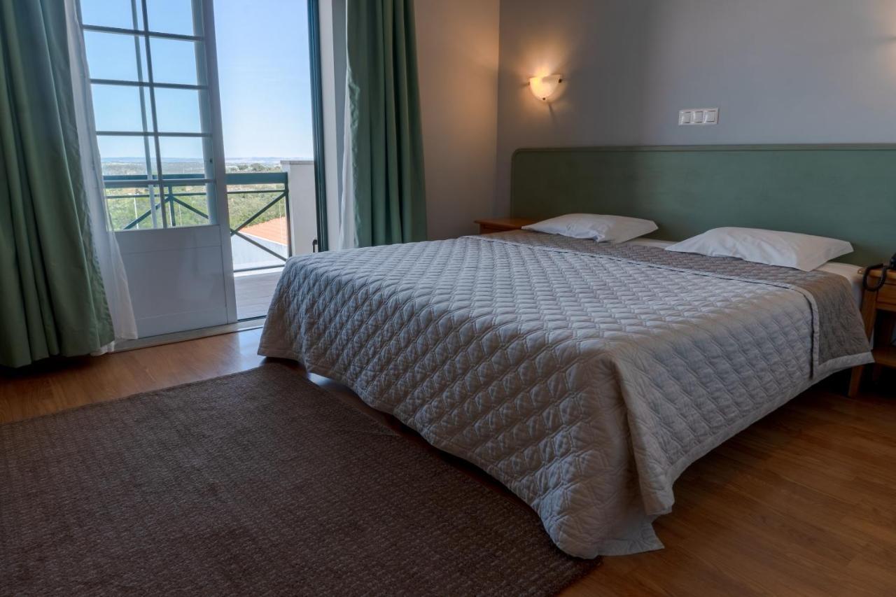 Hotel Estrela Da Idanha Екстер'єр фото